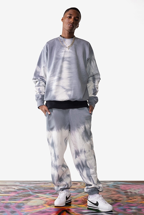 SMOKE GREY LENNOX SWEATER 2