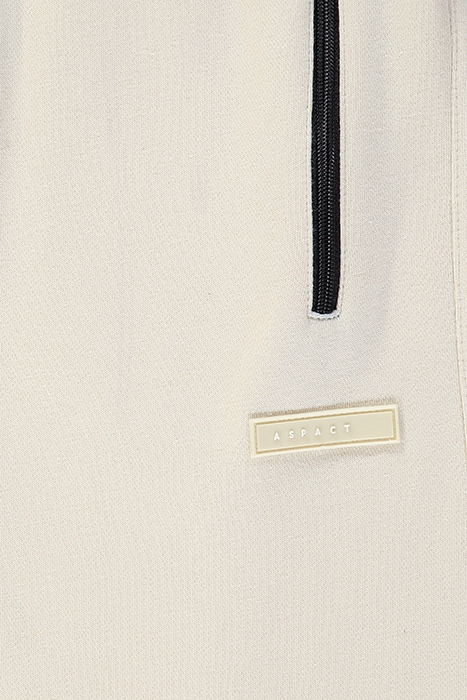 LUX ZIPPER SHORT SAND 3