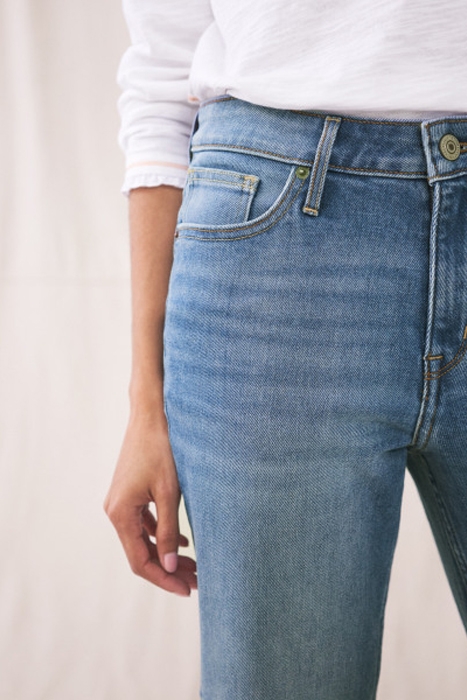 KATY RELAXED SLIM JEAN  DENIM 2