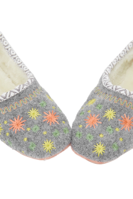 STAR EMBROIDERED BALLERINA GREY MULTI 4