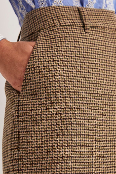 HIGH WAIST SHORTS DBR 4