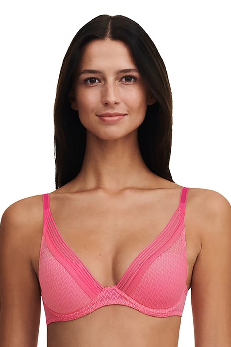CO BRA TSHIRT PLUNGE LOVE PINK 2