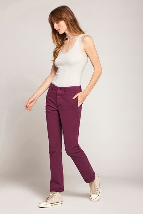 THE CAPTAIN PLUM CASPIA 4