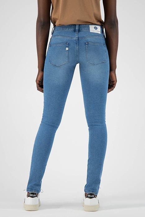 SKINNY LILLY PURE BLUE 2