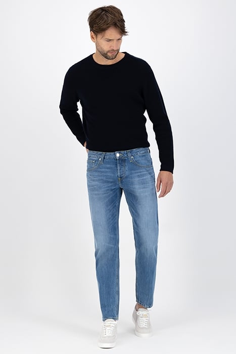 REGULAR DUNN STRETCH MEDIUM WORN 3