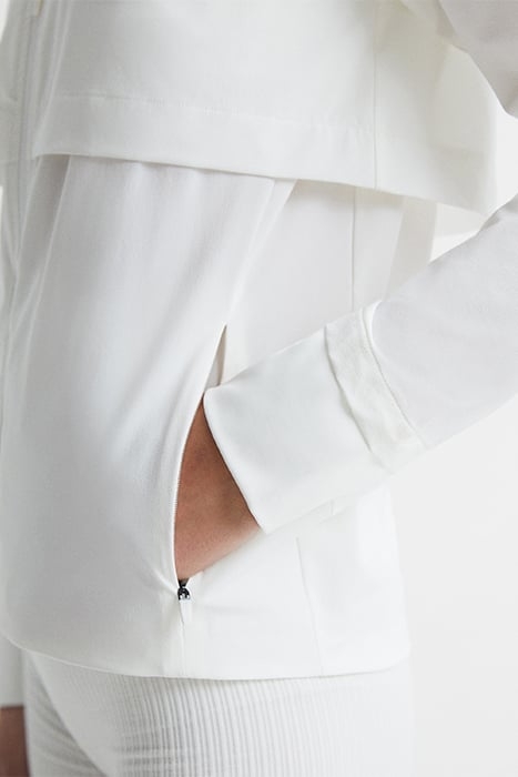 PHOEBE-PERFORMANCE FLYWEI WHITE 6