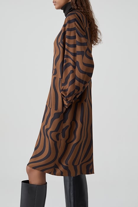 SHIFT SHAPE DRESSES GOLDEN WOOD 3