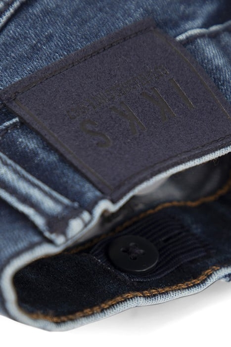 BOYS’ BLUE SLIM JEANS WITH PRINT 6