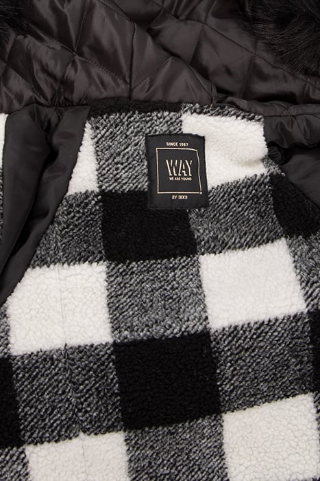 GIRLS’ BLACK CHECK SHERPA FUR-LINED PARKA 5