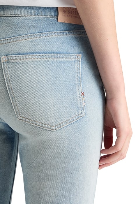 THE CHARM HIGH RISE CLASSIC FLARED JEANS — ALL OR NOTHING AL 7