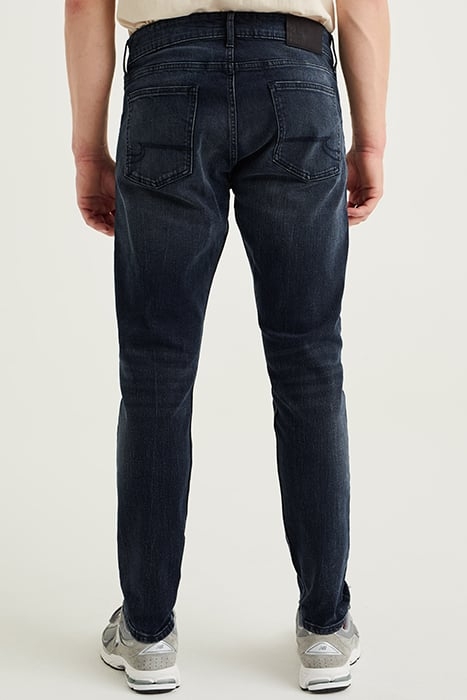 5-POCKET MID WAIST DARK BLUE 2