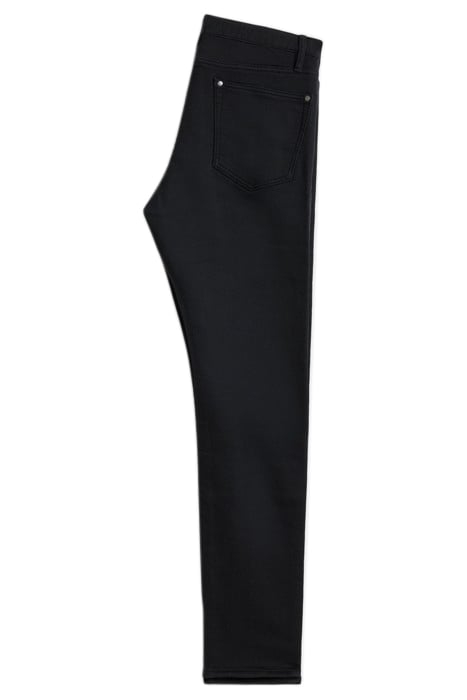 J704 - TAPER FIT BLACK 2