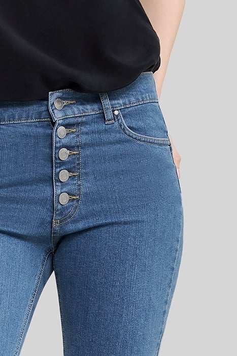 SUMMER BLUE WATERLESS FLARED JEANS 6