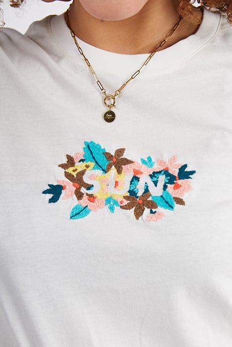 OFF-WHITE T-SHIRT WITH EMBROIDERED FLOWER SLOGAN 5