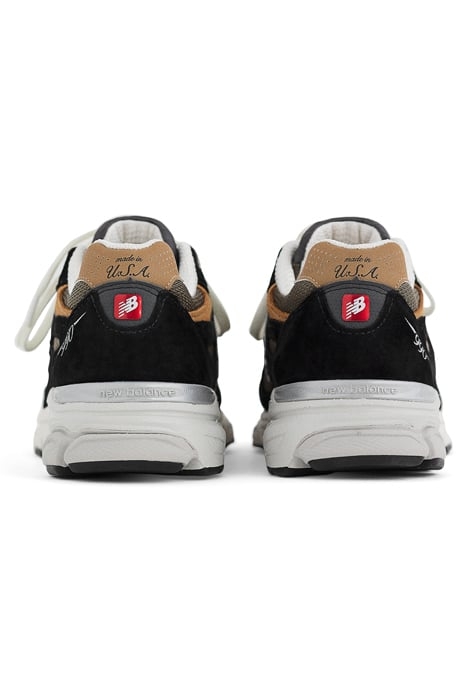 M990BB3 SNEAKERS IN BLACK / BROWN 4