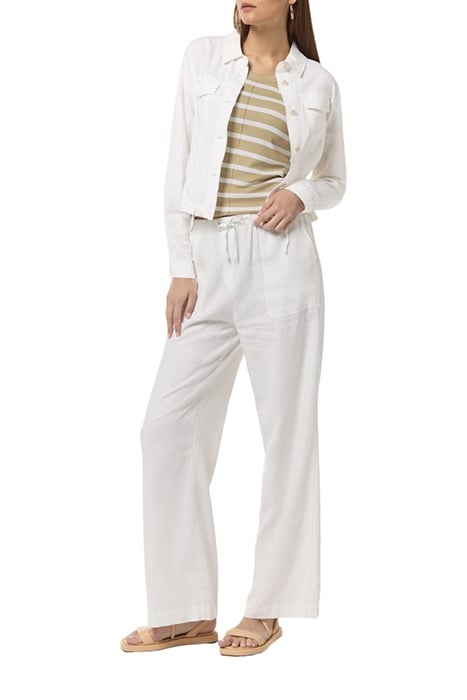 COMMA JACKETS INDOOR WHITE 2