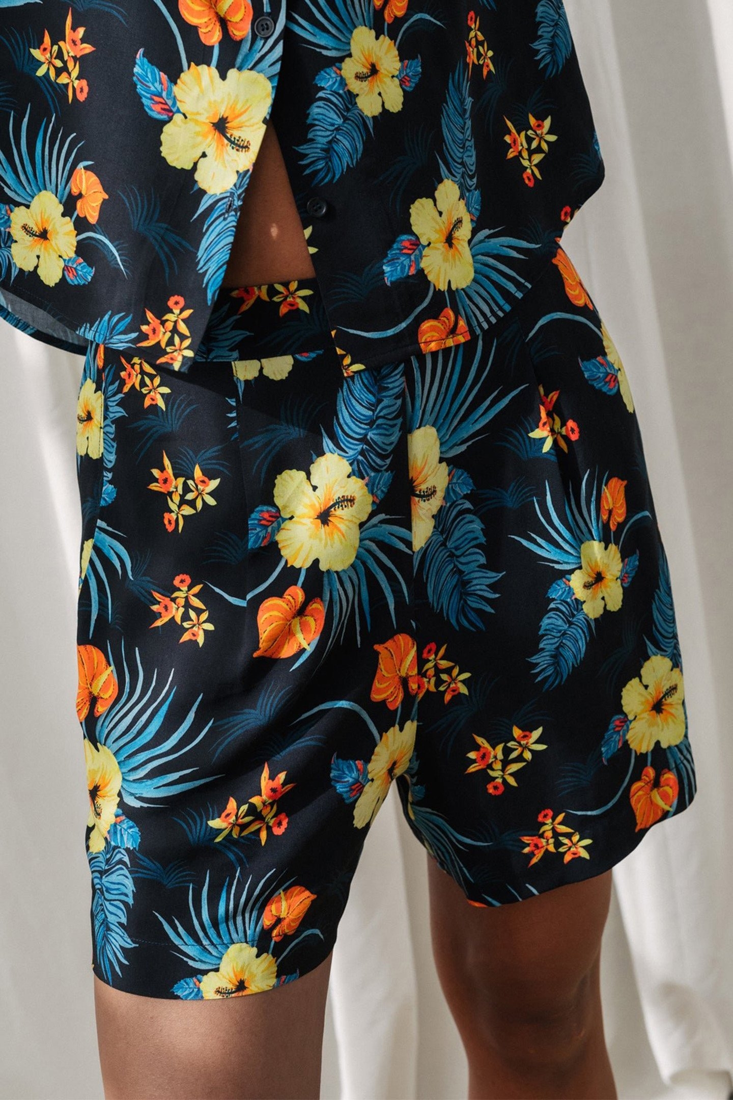 MEDVEZHI - HIBISCUS 4