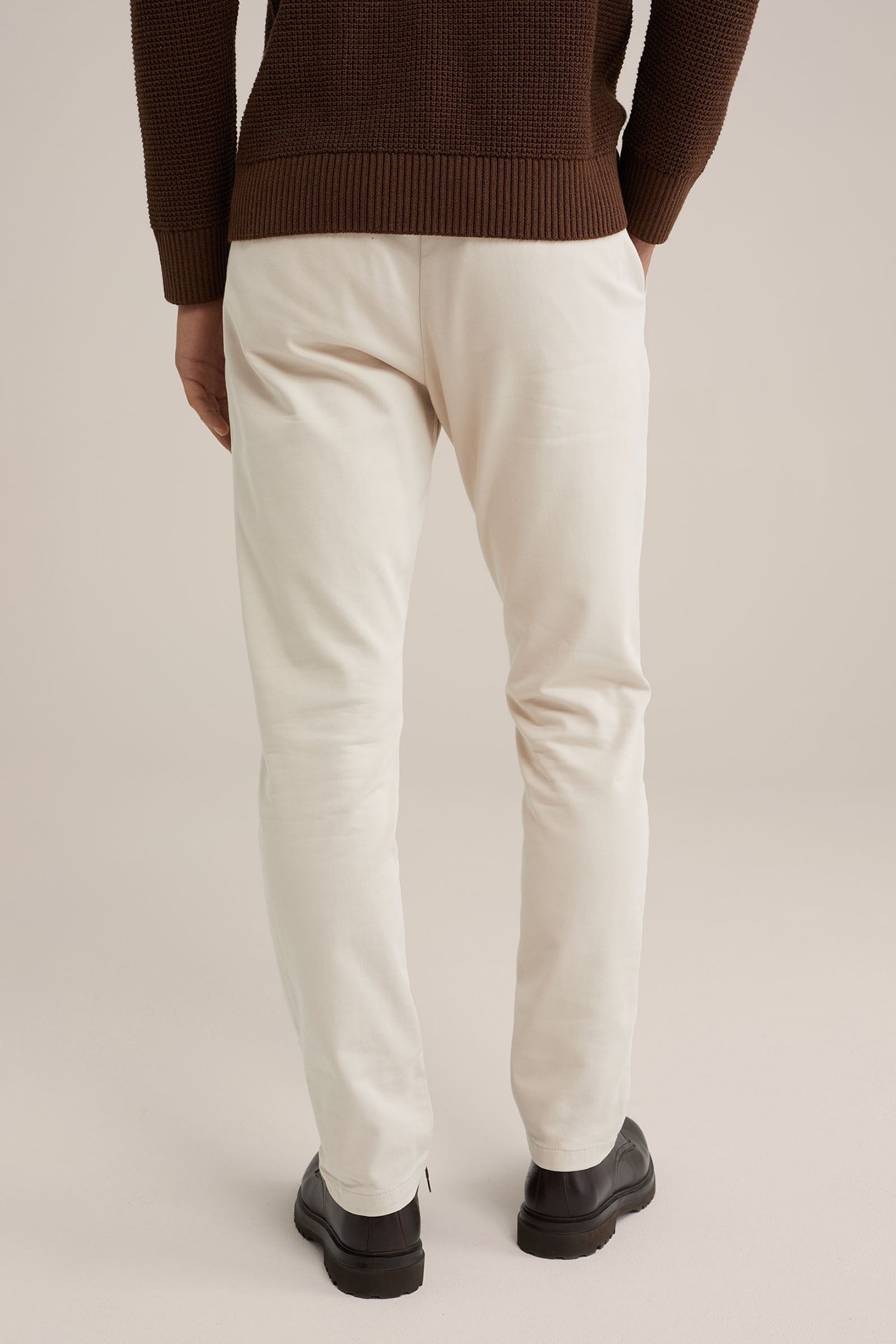 CHINO OFF-WHITE 2