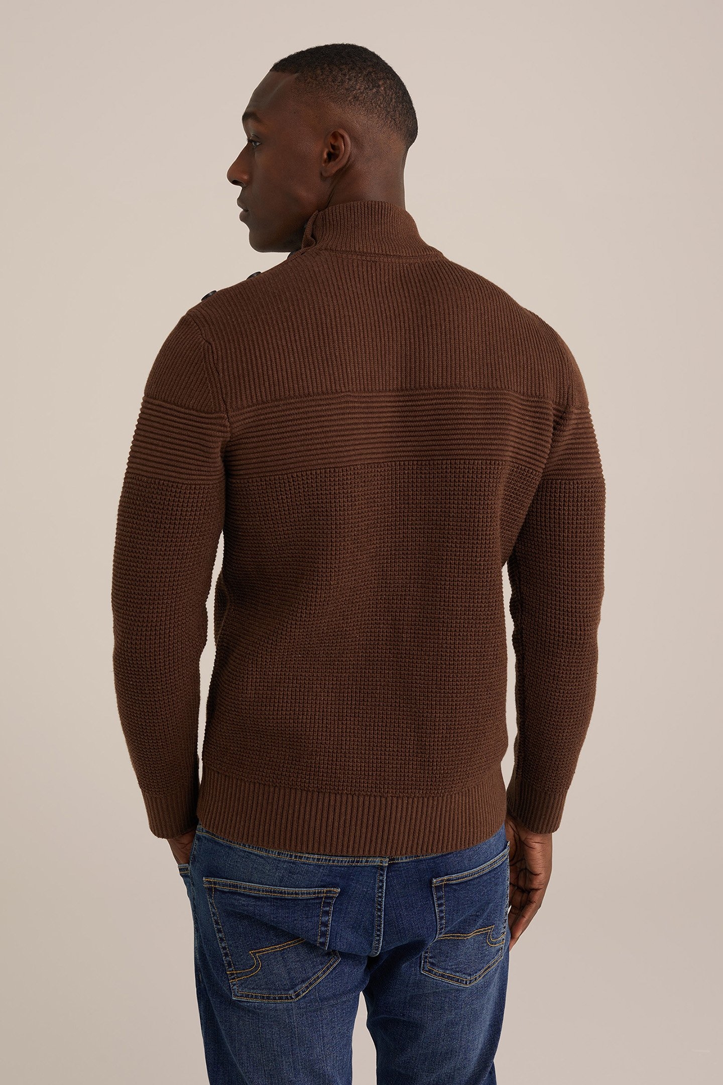 PULLOVER BROWN 2