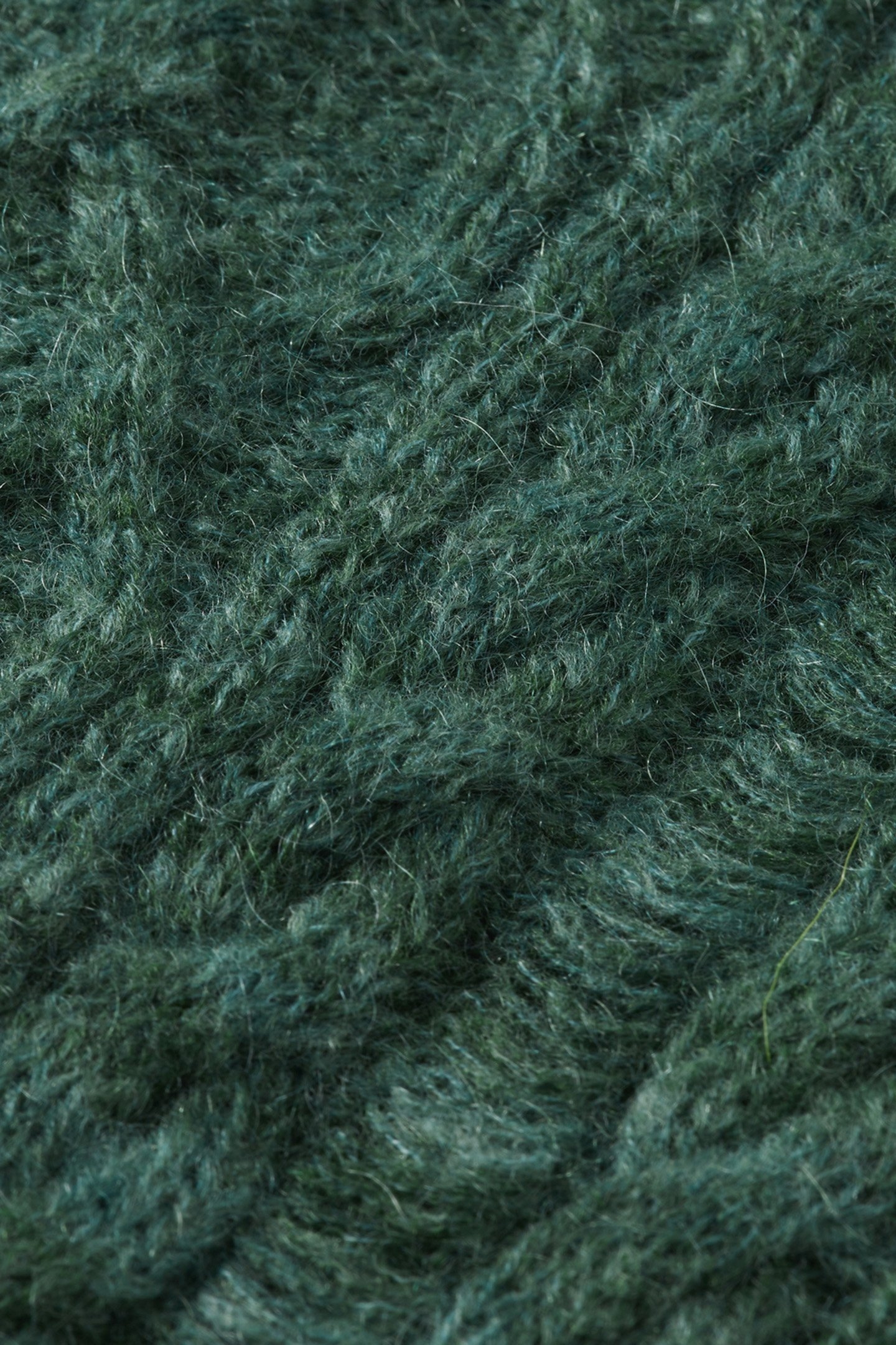 DISTRESSED CABLE STITCH CROPPED PULLOVER GREEN SPACE DYE 3