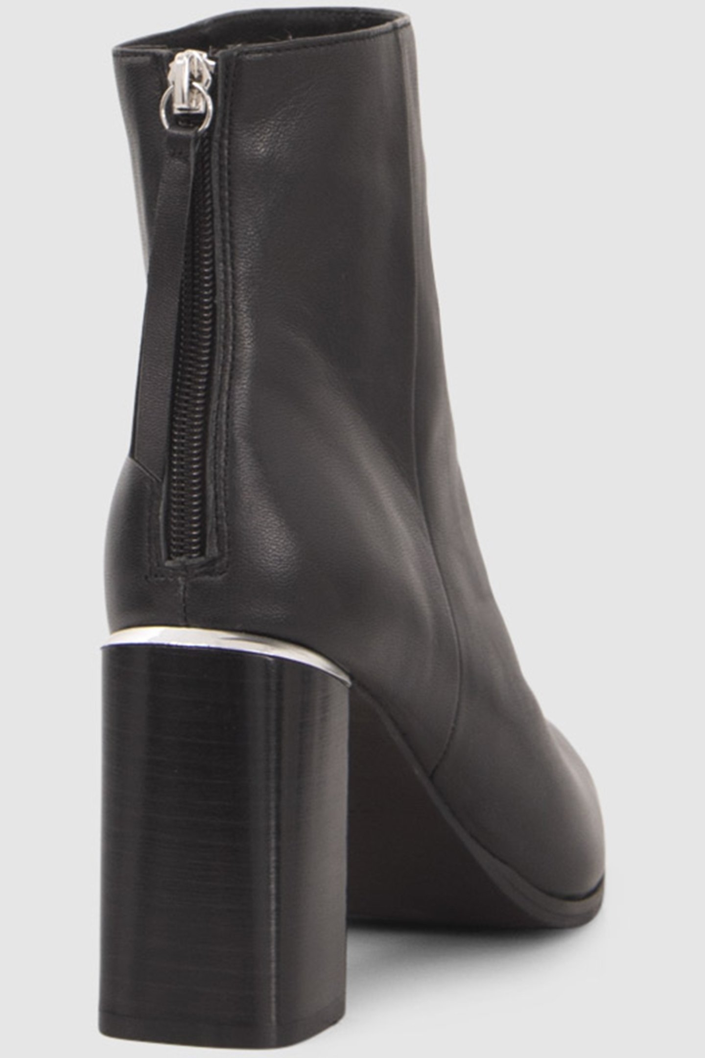 BLACK ZIPPED LEATHER BOOTS WITH METAL BAR 4