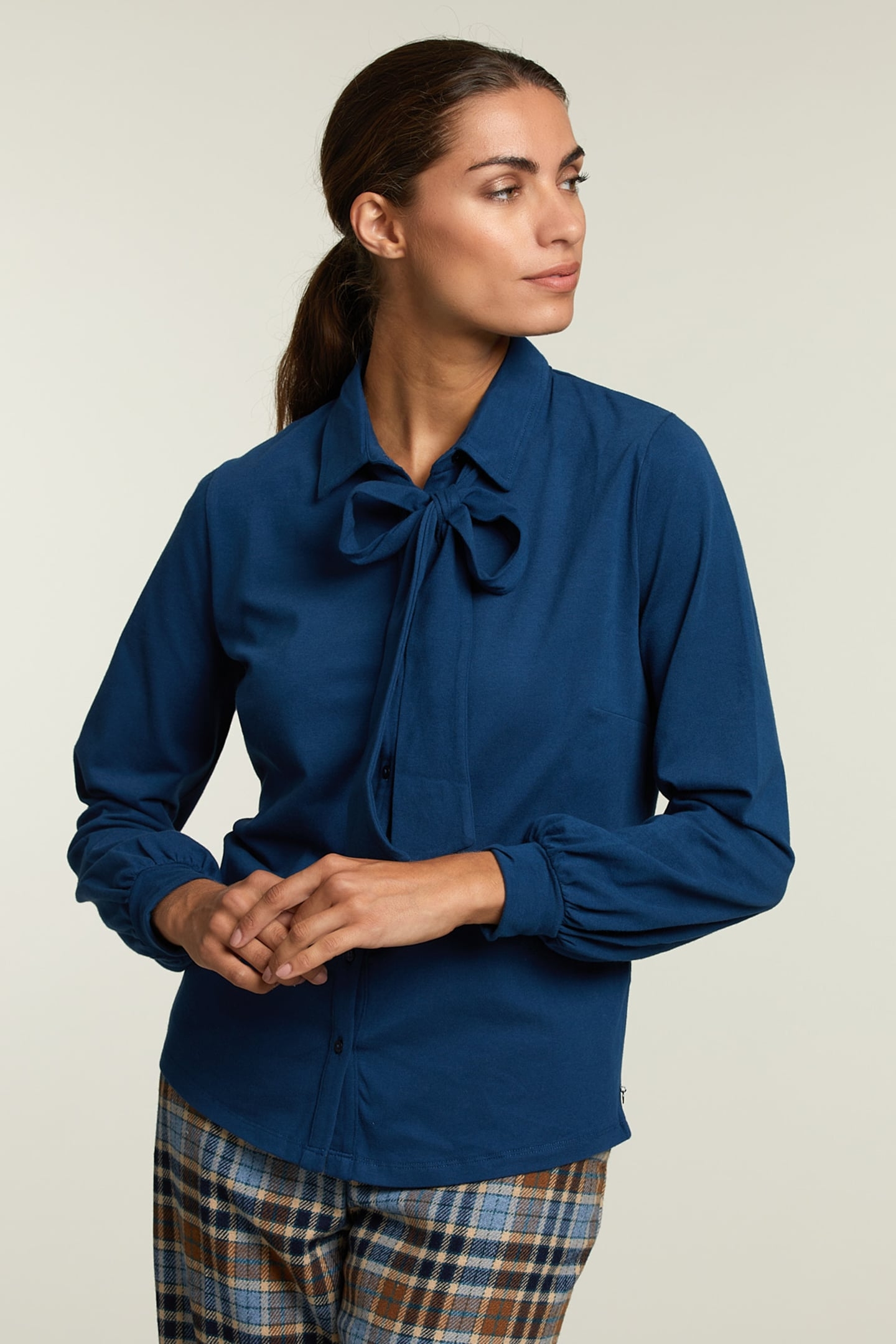 BLUE T-SHIRT WITH BOW AND BUTTONS 1