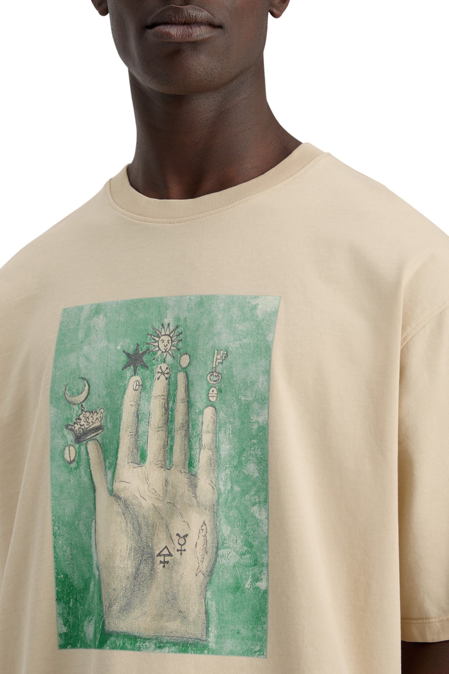 LOOSE FIT EMBASSY OF THE FREE MIND ARTWORK T-SHIRT PARCHMENT 6