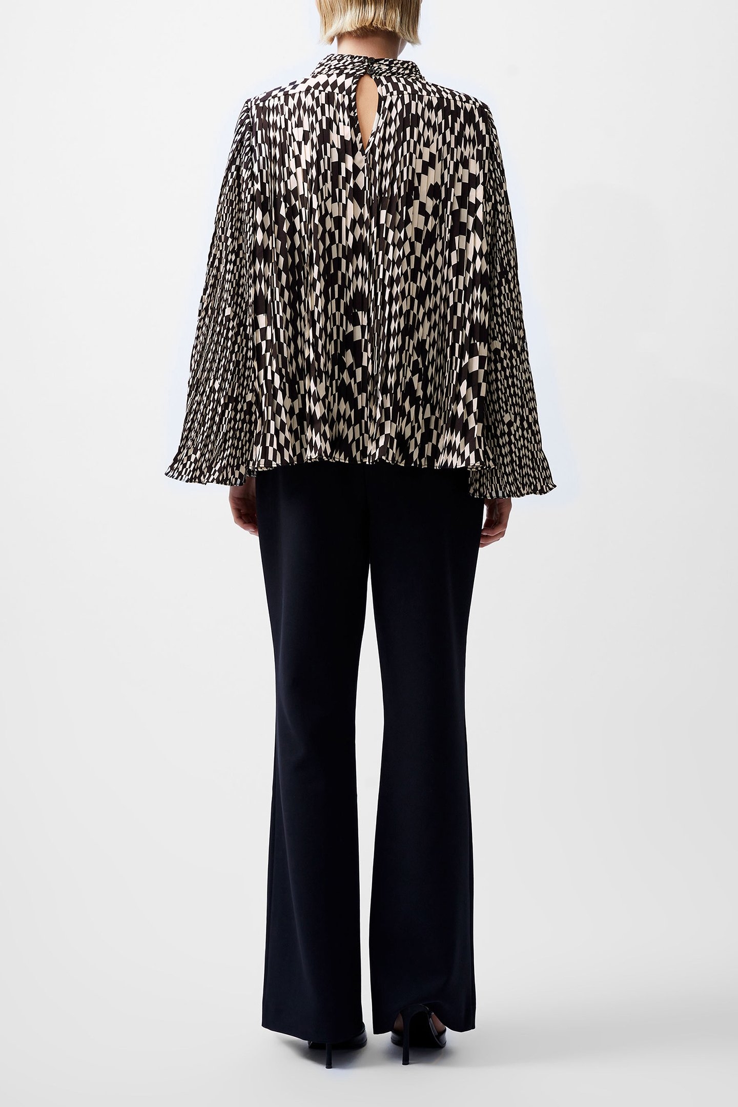 FERN ARIE PLEATED ELLA GGT TOP CLASSIC CREAM/BLACKO 3