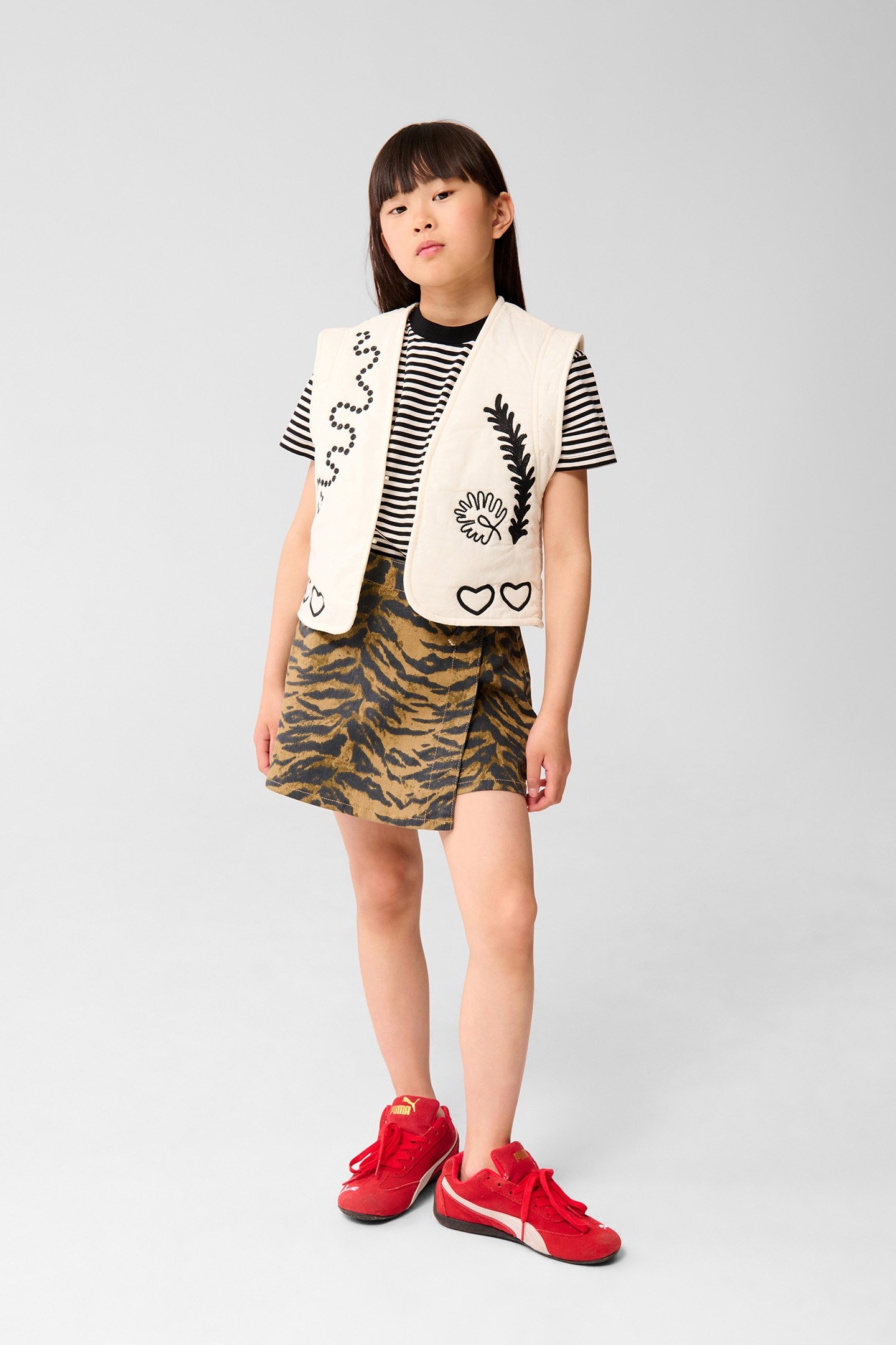 GAA-SBSLEEVELESS EMBRO GILET BLACK 2