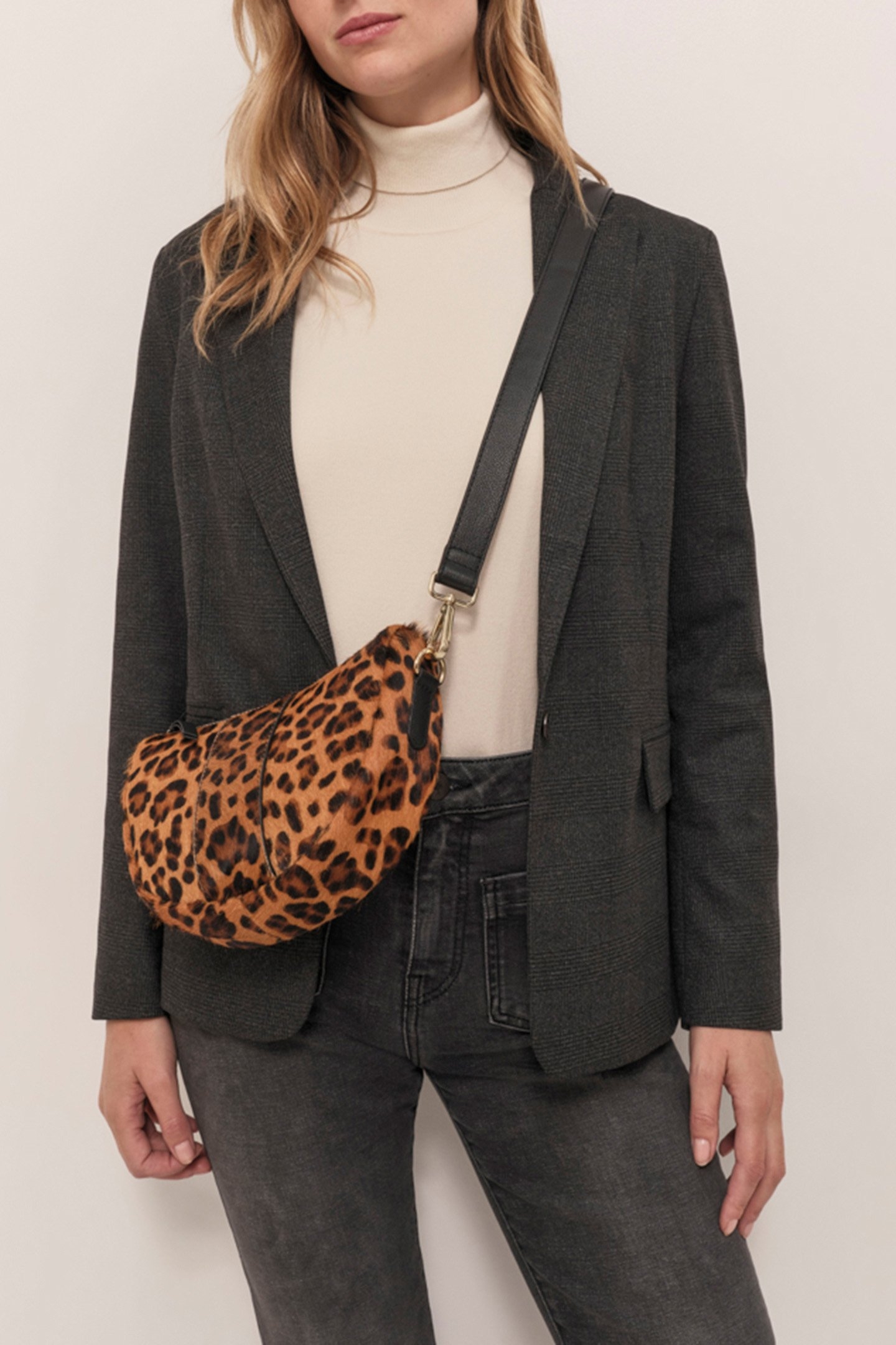 VALOU - CHARCOAL PRINCE OF WALES PATTERN SUIT JACKET 5