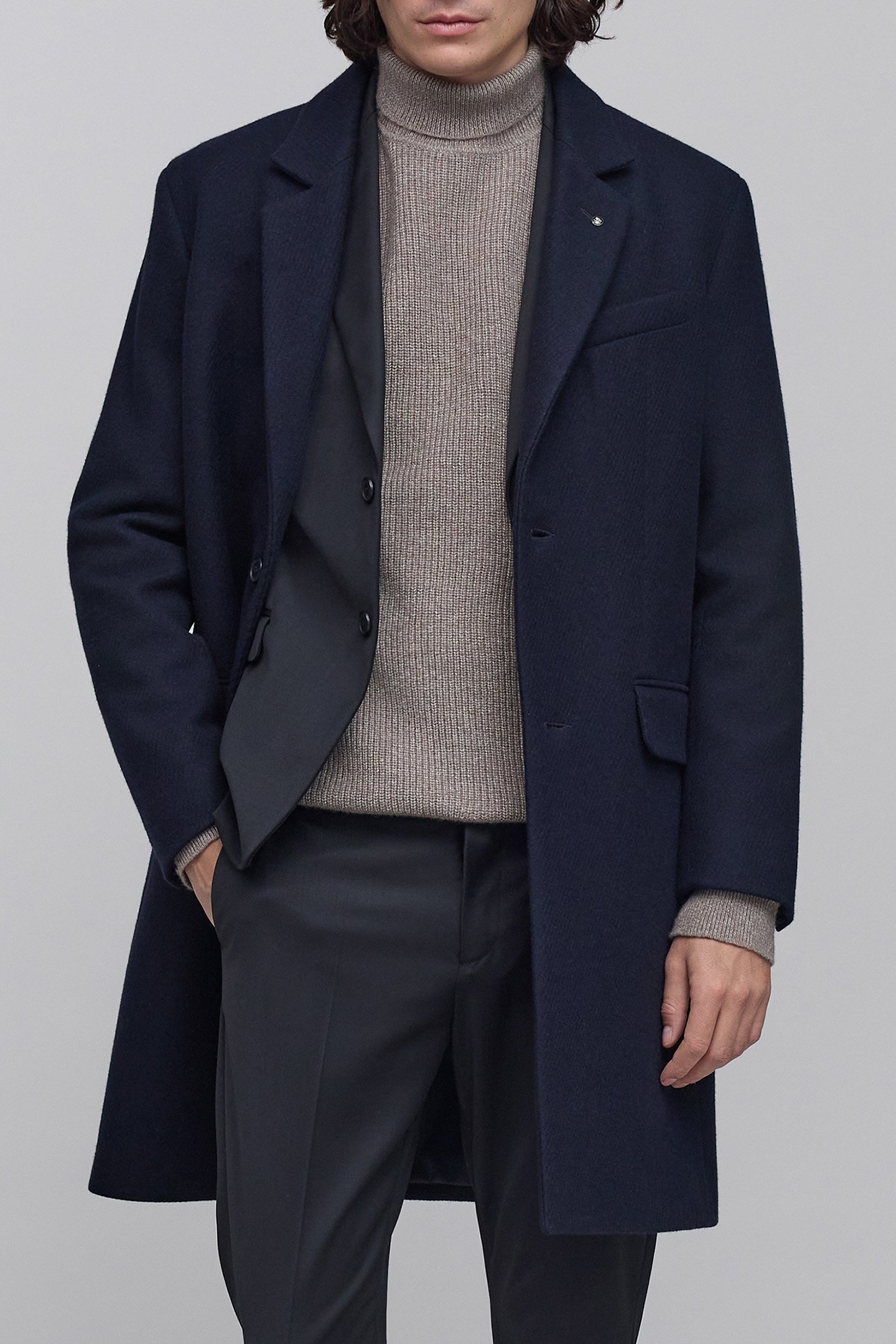 LONG NAVY WOOL COAT 1