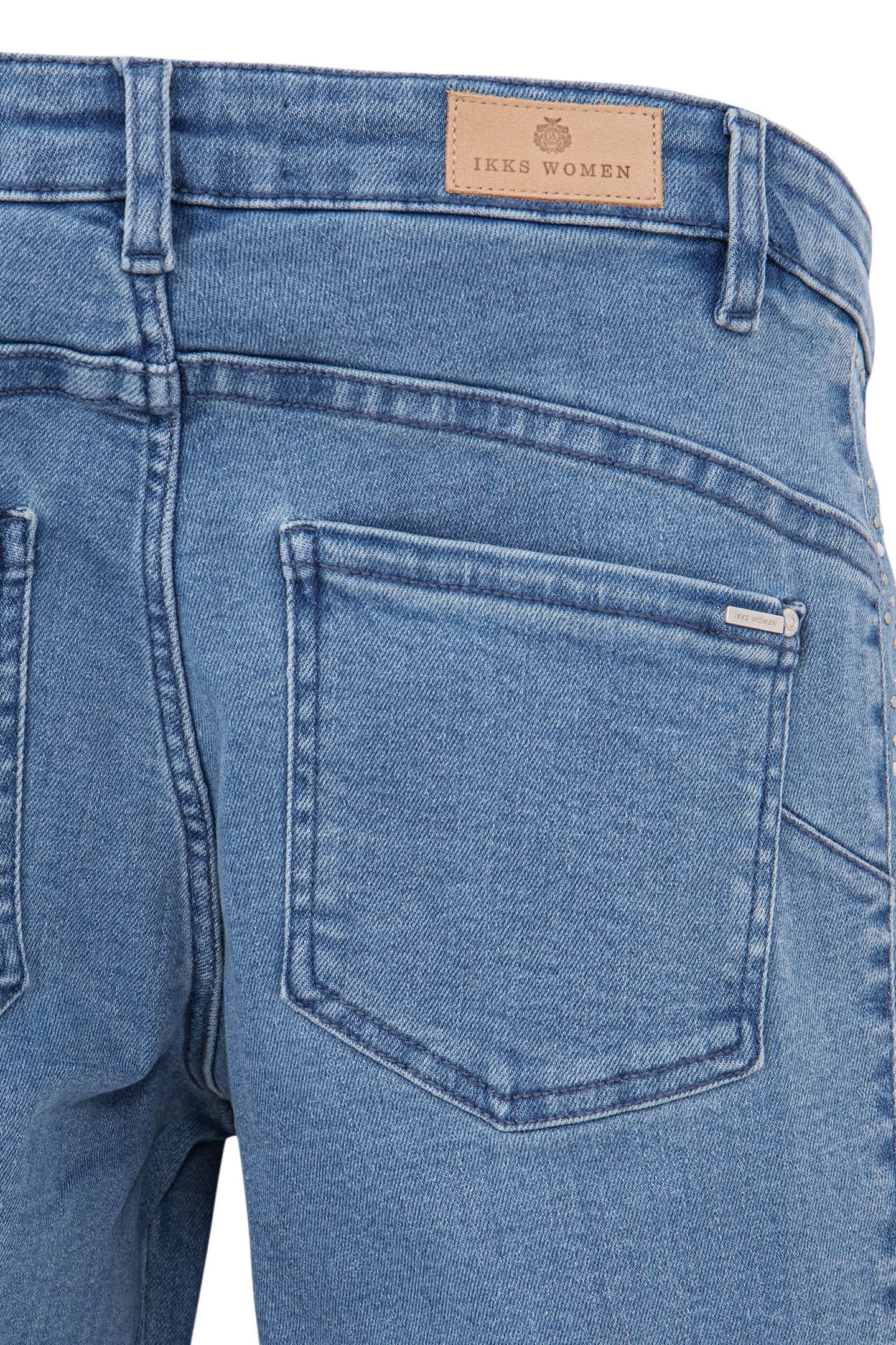 SLIM BLUE WATERLESS POWERSTRETCH STUDDED JEANS 7