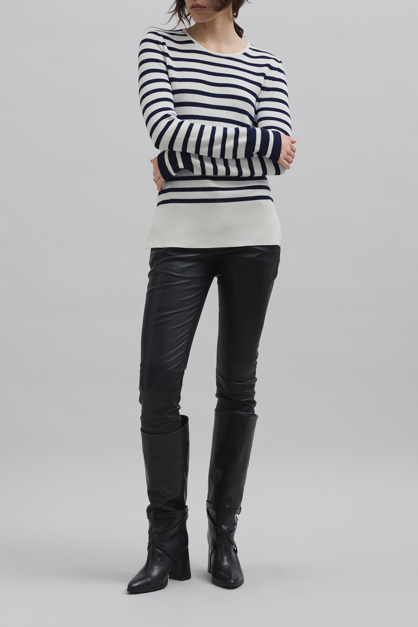 KNITTED SAILOR SWEATER WITH BADGE 3