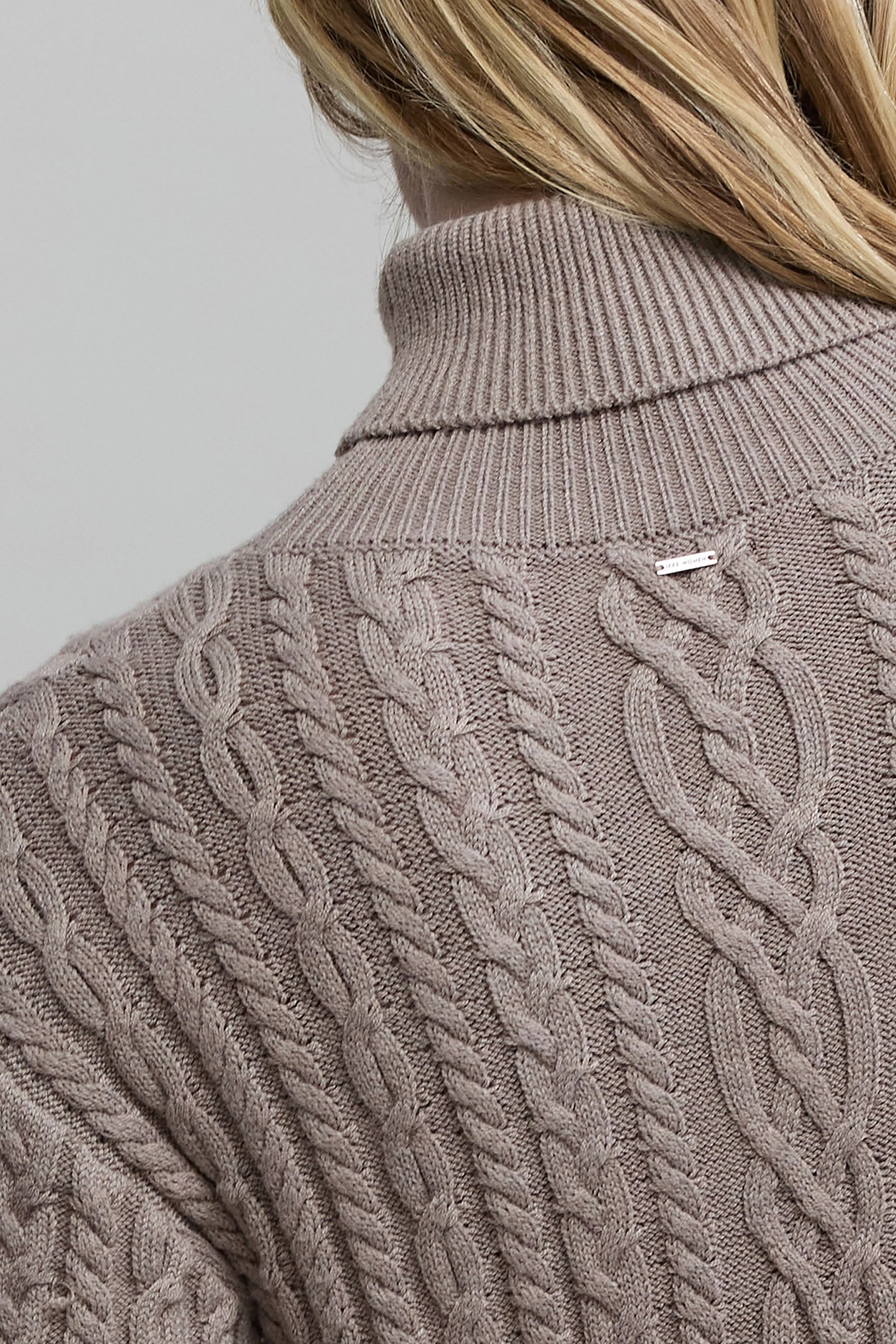 SESAME KNIT MIDI SWEATER DRESS WITH TWISTS 6