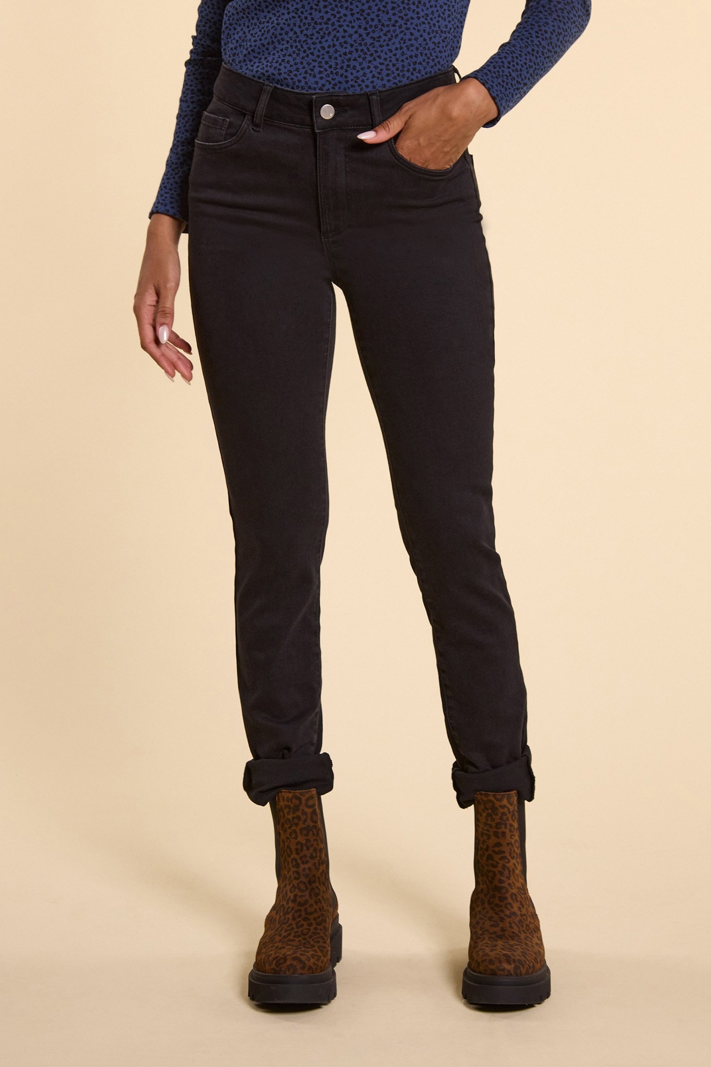 BLACK SLIM JEANS 1
