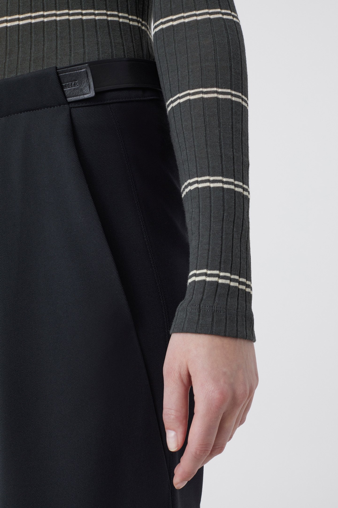 LONGSLEEVE T-SHIRTS WASHED BLACK 6