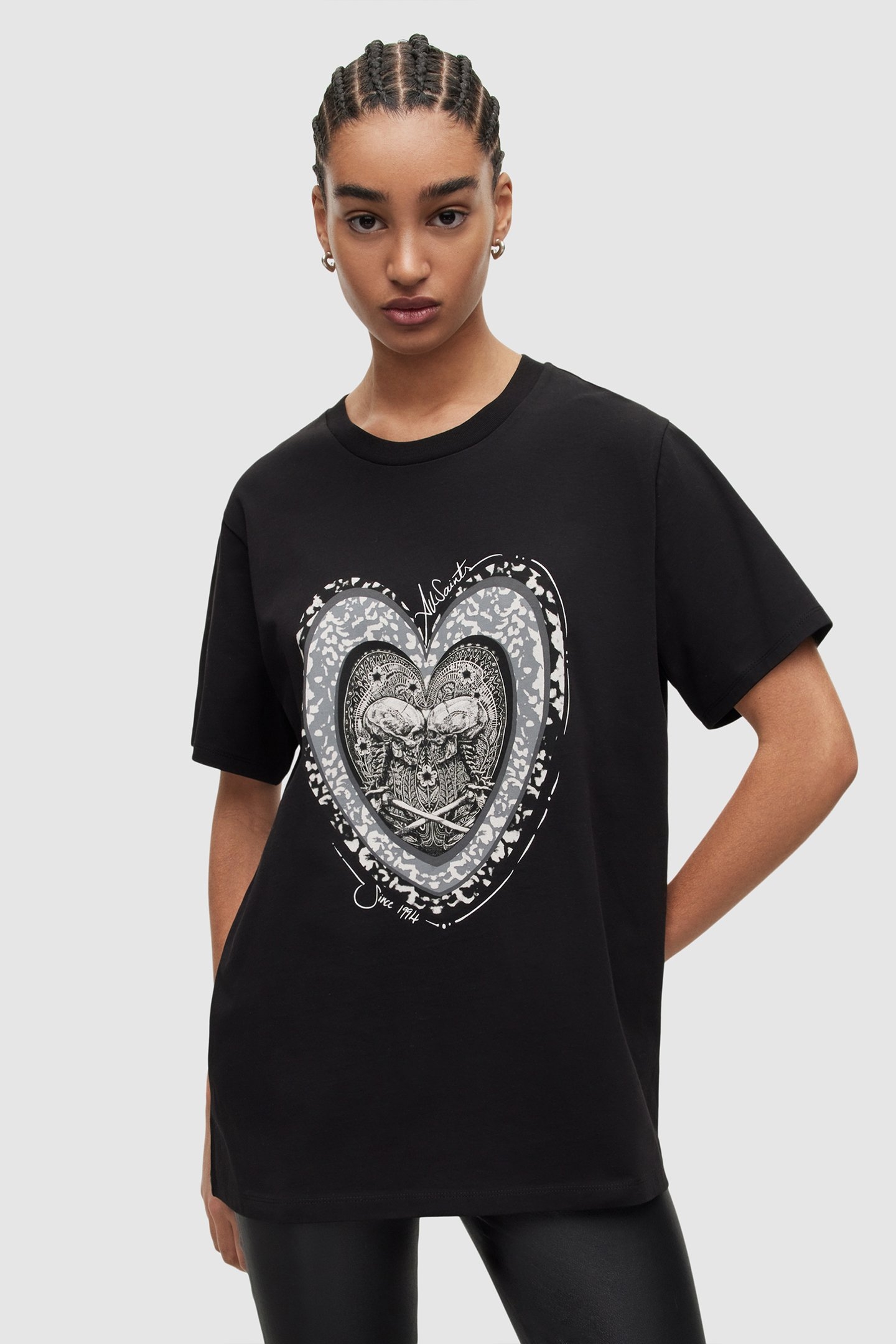 LEVINE BOYFRIEND TEE BLACK 1