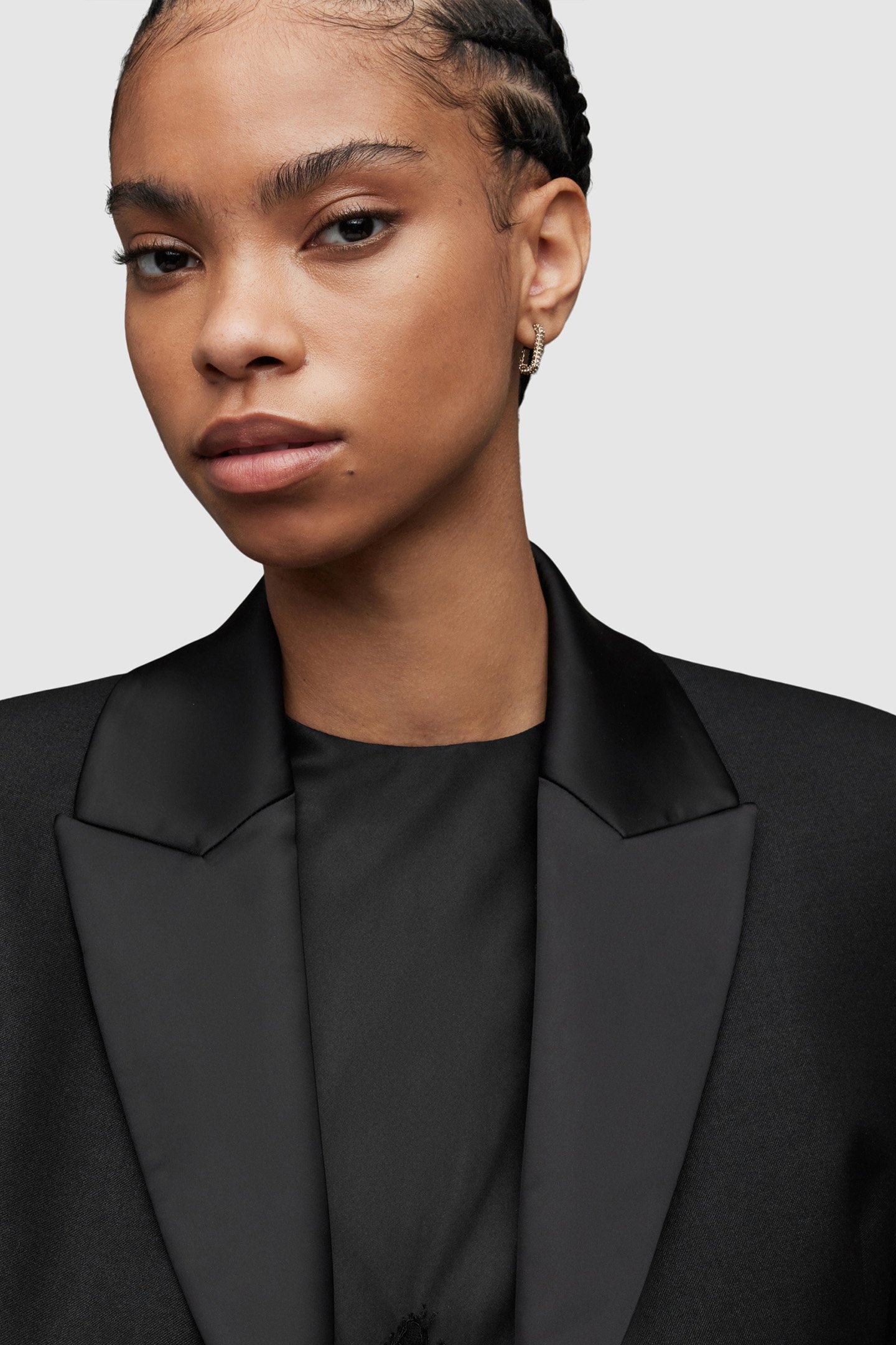 AFIA SKYE BLAZER BLACK 7