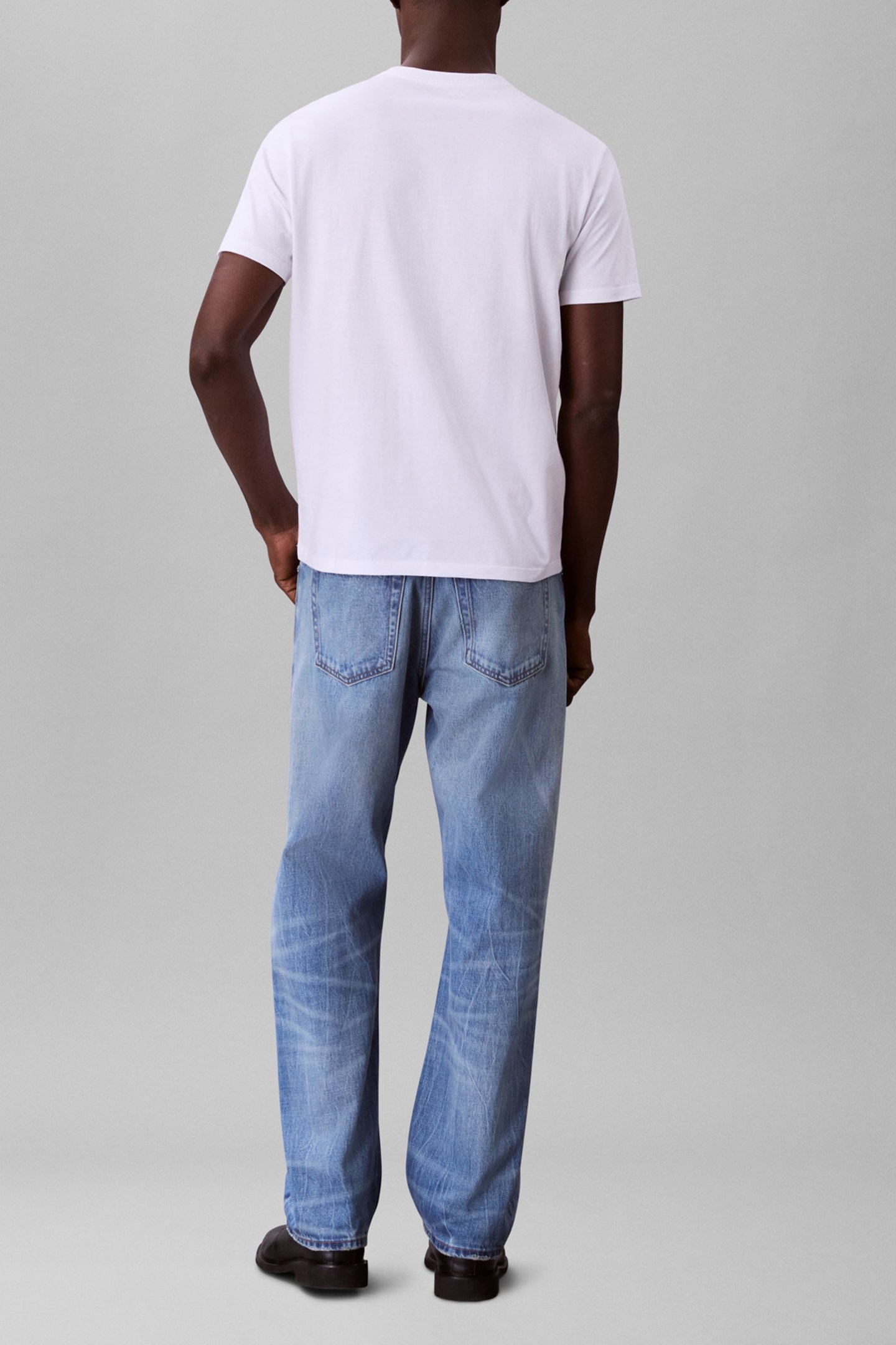 SS GLITCHED LOGO EU BRILLIANT WHITE 2