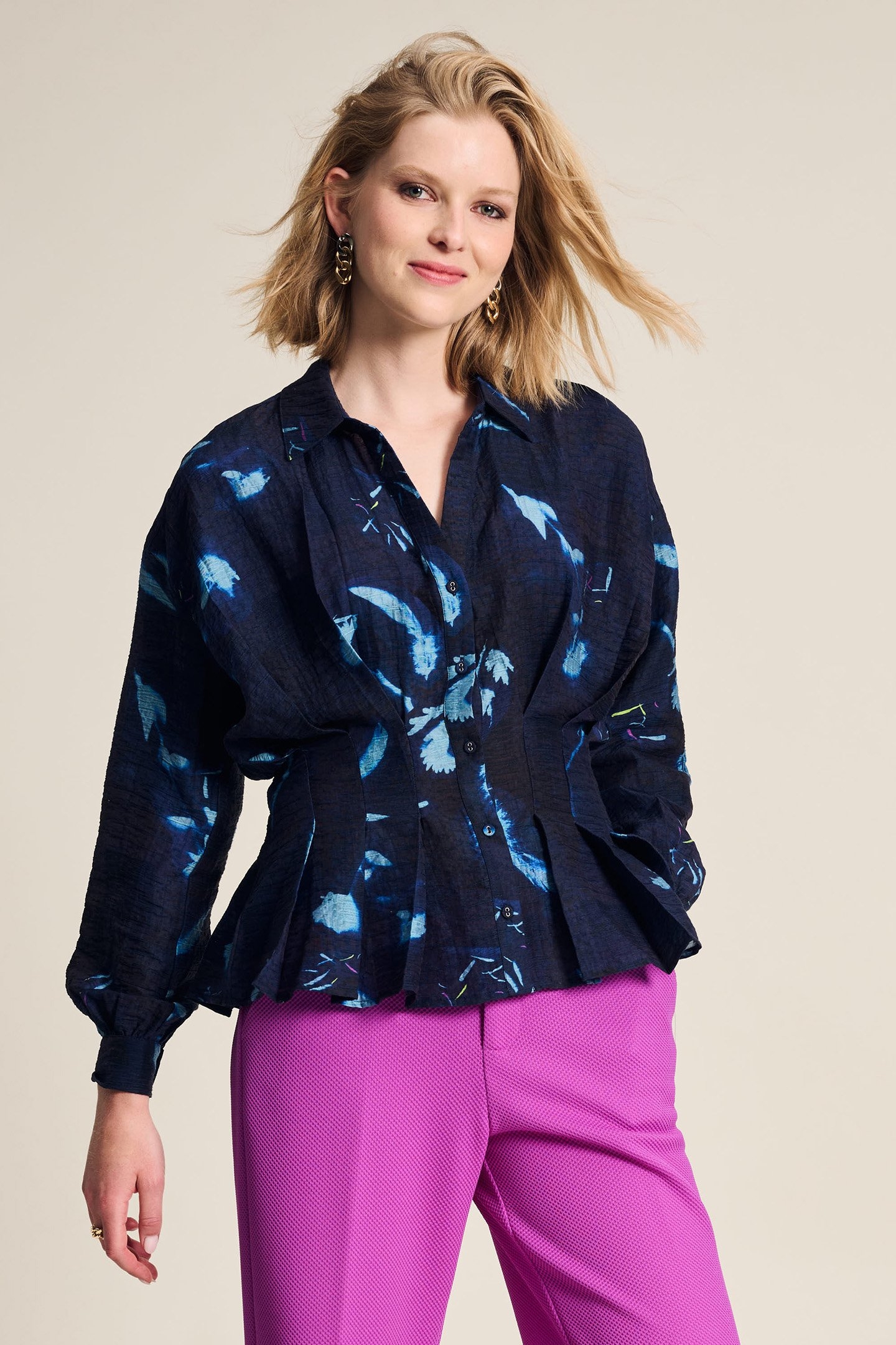 BLOUSE - FEATHERS AND FLORALS 1