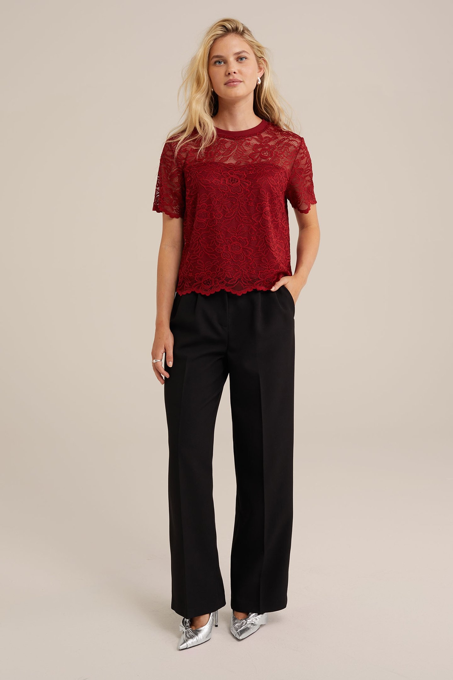 T-SHIRT BURGUNDY RED 3