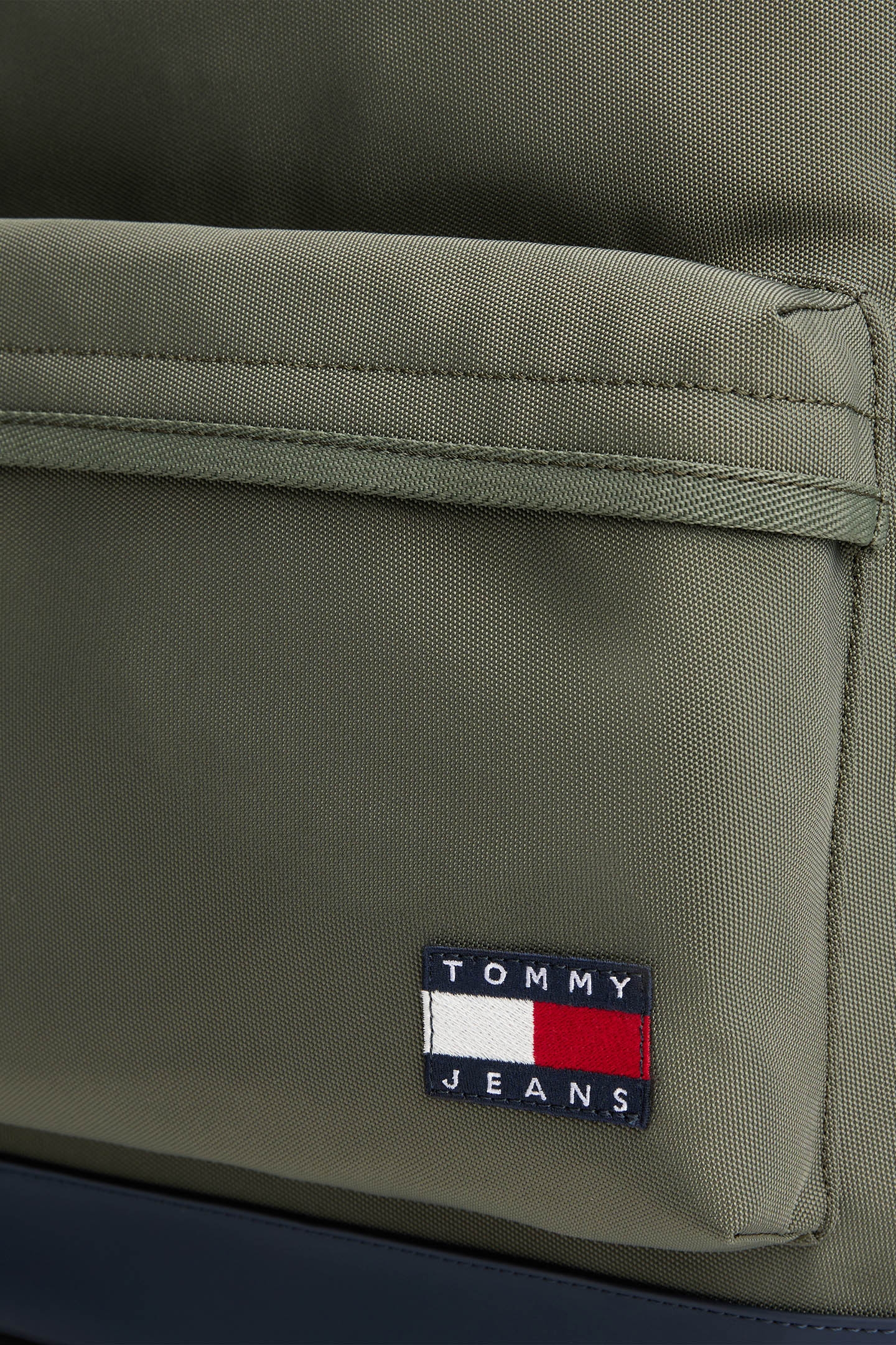 TJM ESS DAILY DOME BACKPACK RUCKSACK GREEN 5