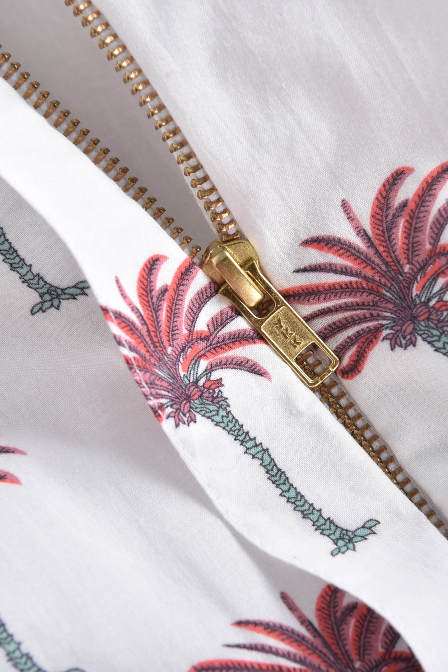 JACKET ARIOU WHITE TROPICAL 6