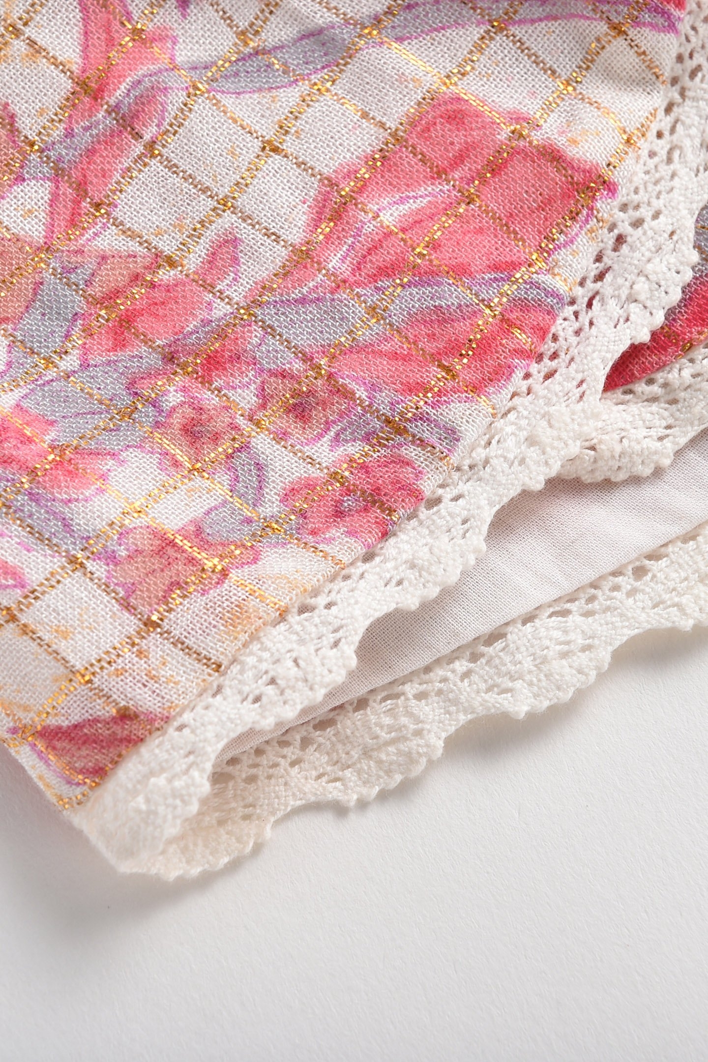 SHORTS VELINDA PINK FLOWERS 5