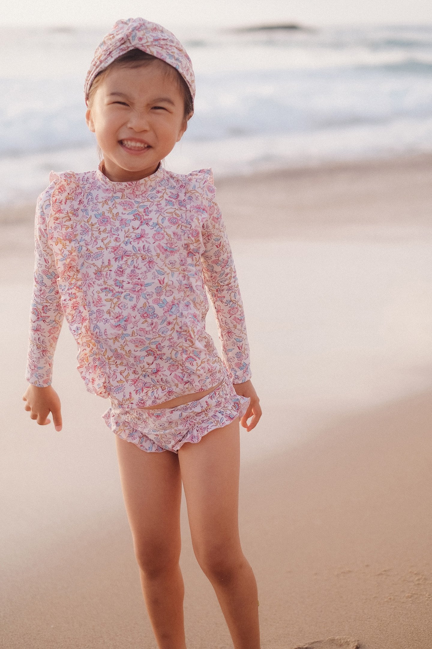 BATHING TURBAN ABINA CREAM PADMA MUDRA 1