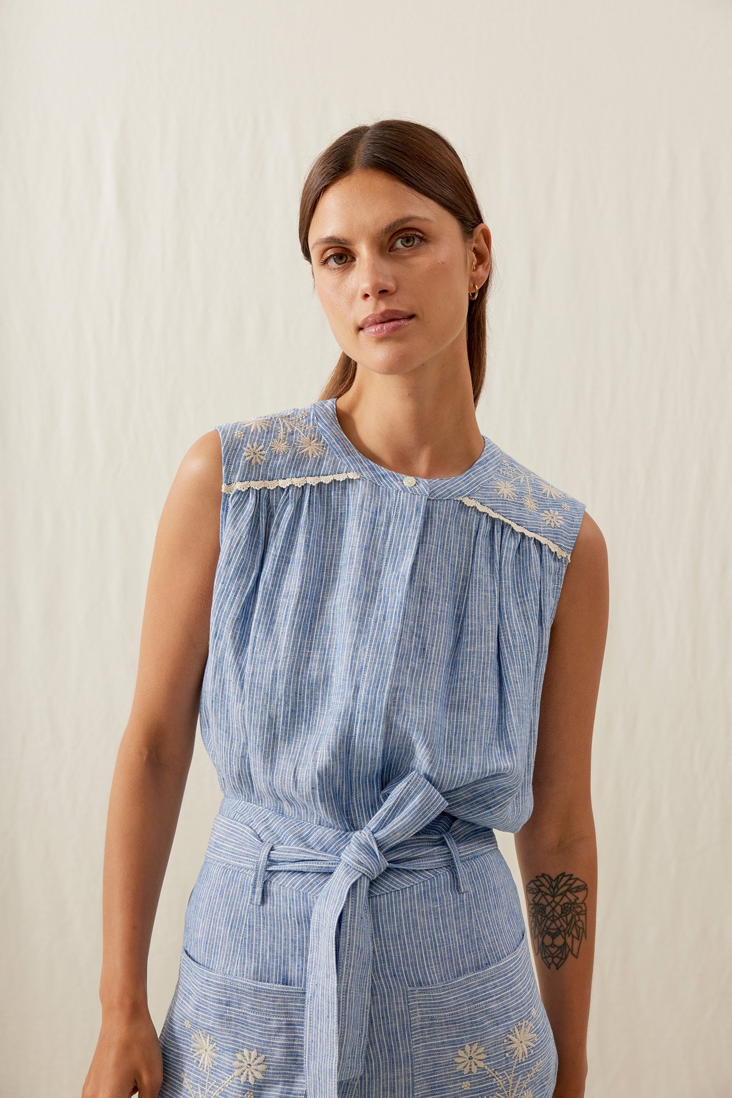 PANTS VIRGILIA WHITE - BLUE STRIPES 6