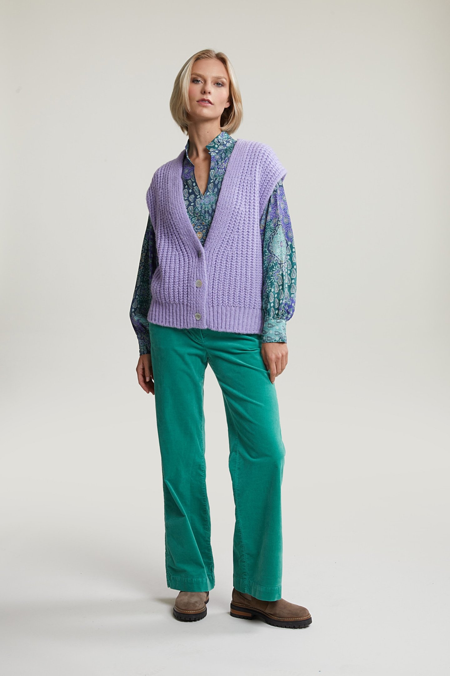 PURPLE BUTTONED V-NECK SPENCER 3