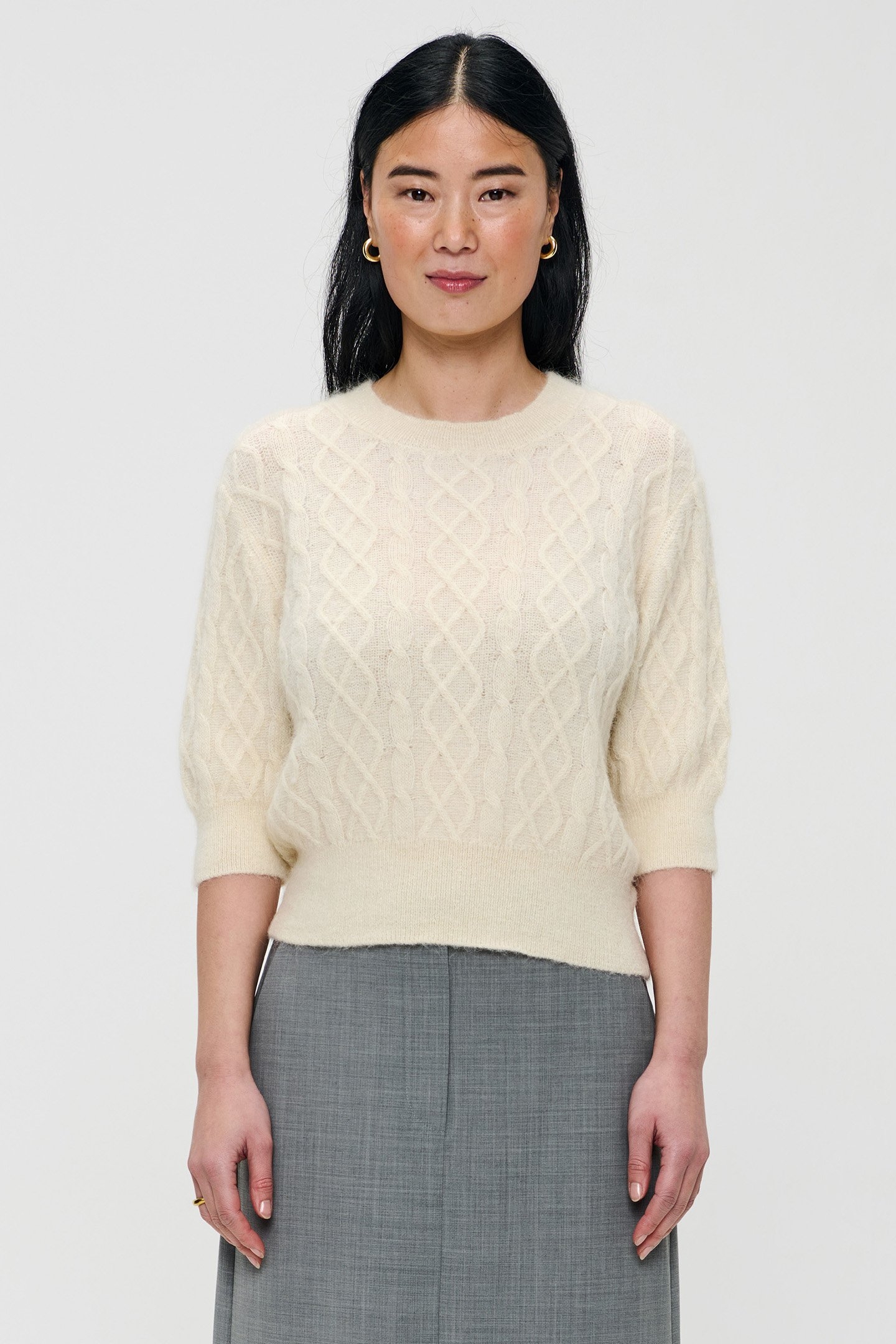 SHORT SLEEVE CABLE TOP CREAM 1