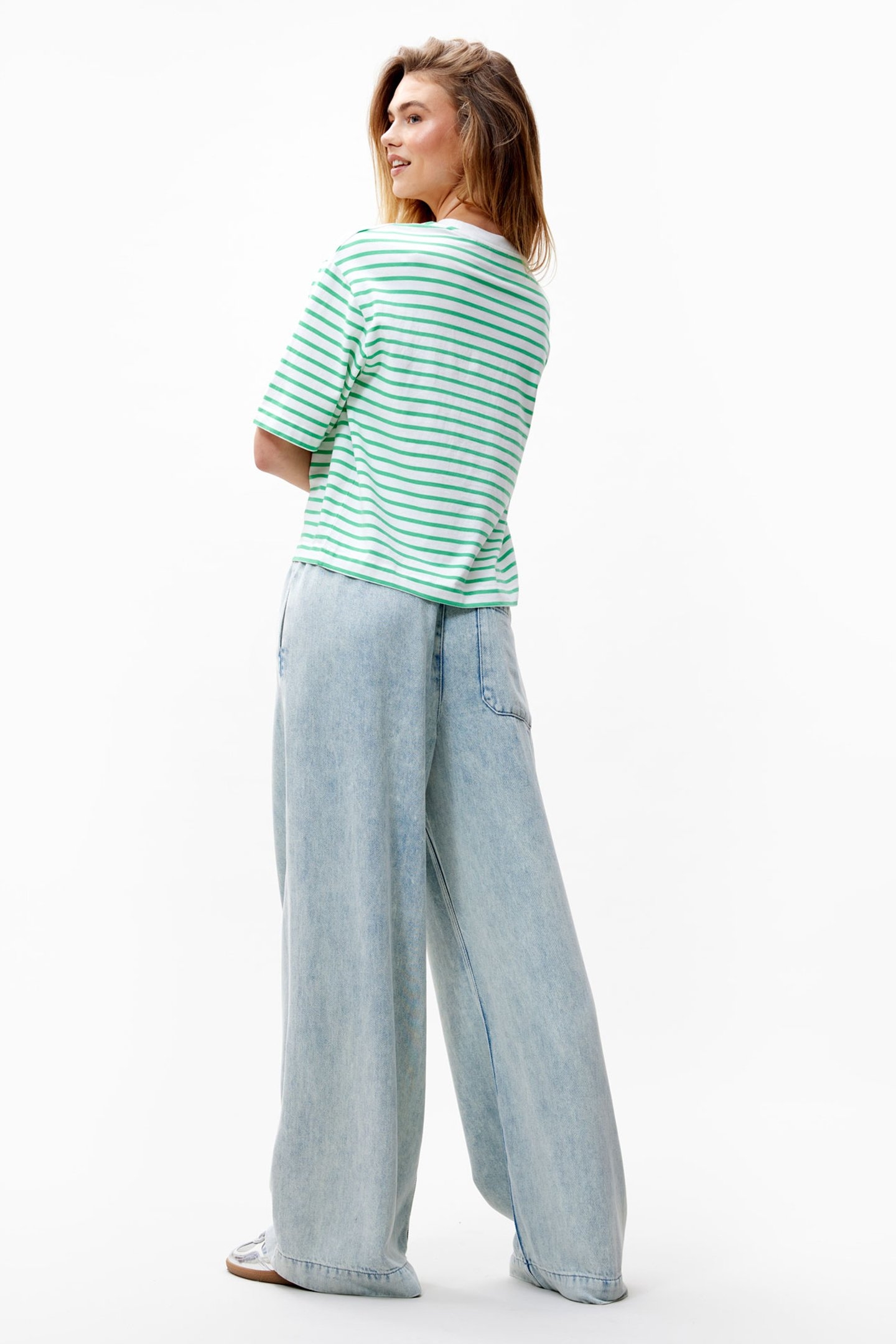 STRIPED LOOSE FIT TSHIRT ISLAND GREEN 3