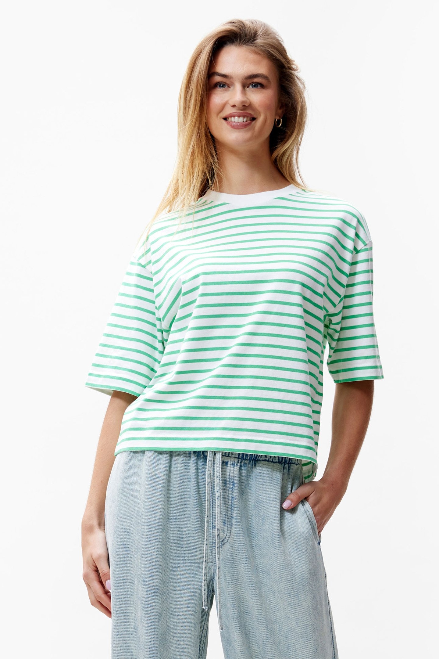 STRIPED LOOSE FIT TSHIRT ISLAND GREEN 1